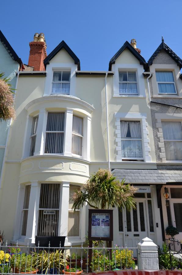 Audley Guest House 랜디드노 외부 사진